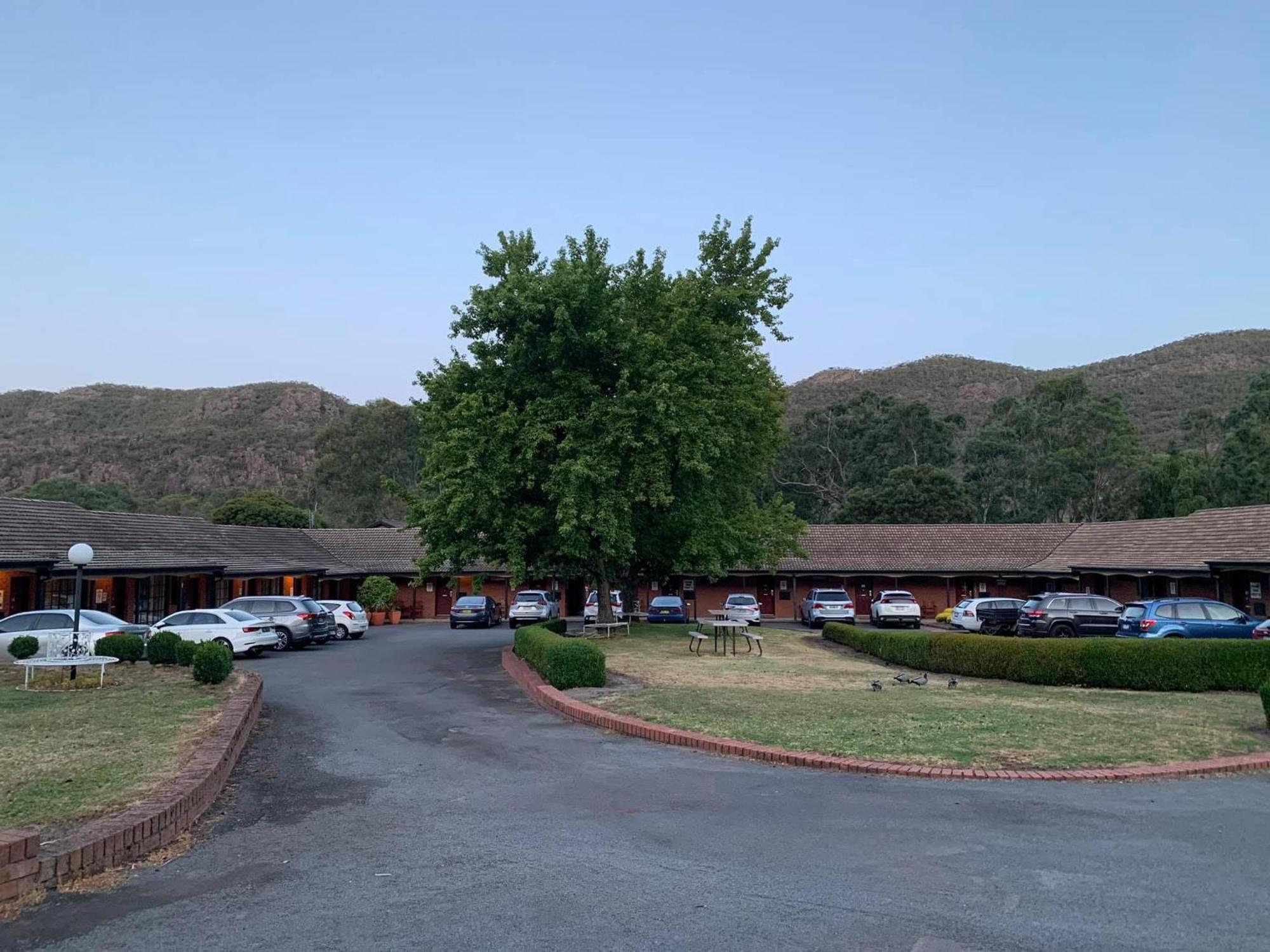 Golden Chain Country Plaza Motel Halls Gap Exterior foto