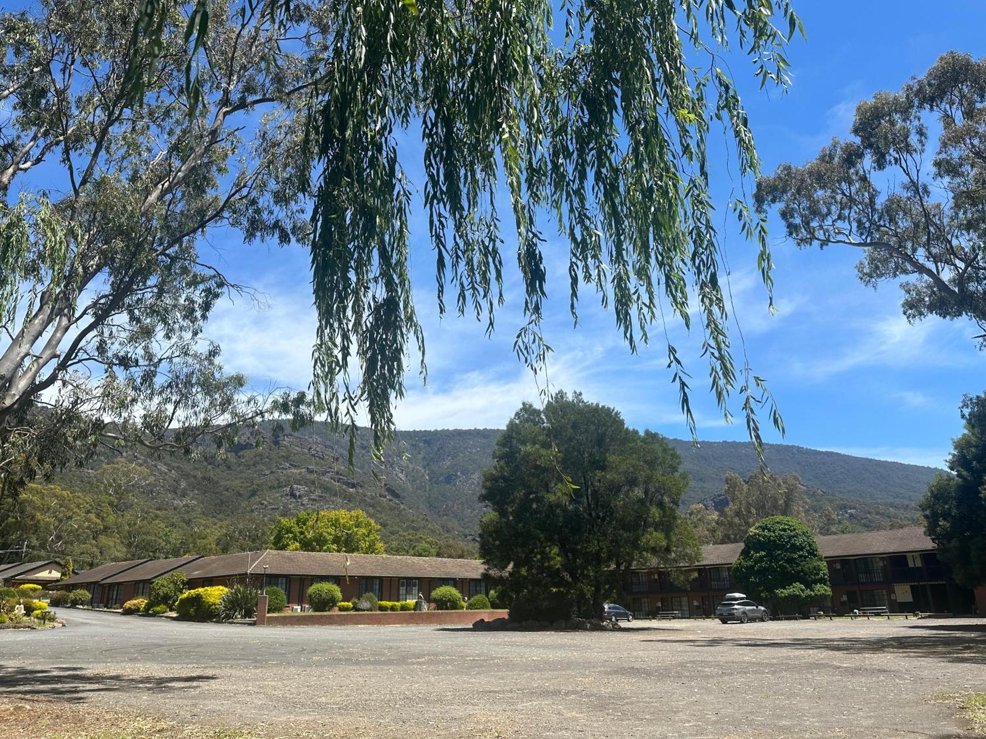 Golden Chain Country Plaza Motel Halls Gap Exterior foto
